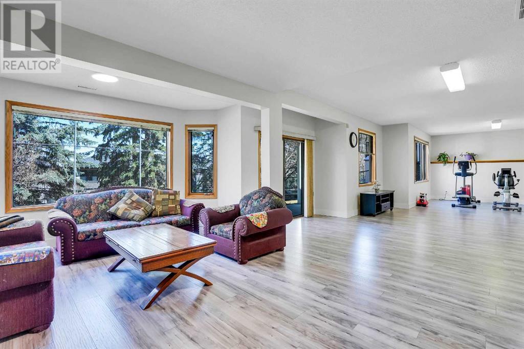 1360 Shawnee Road Sw, Calgary, Alberta  T2Y 2T1 - Photo 44 - A2214312