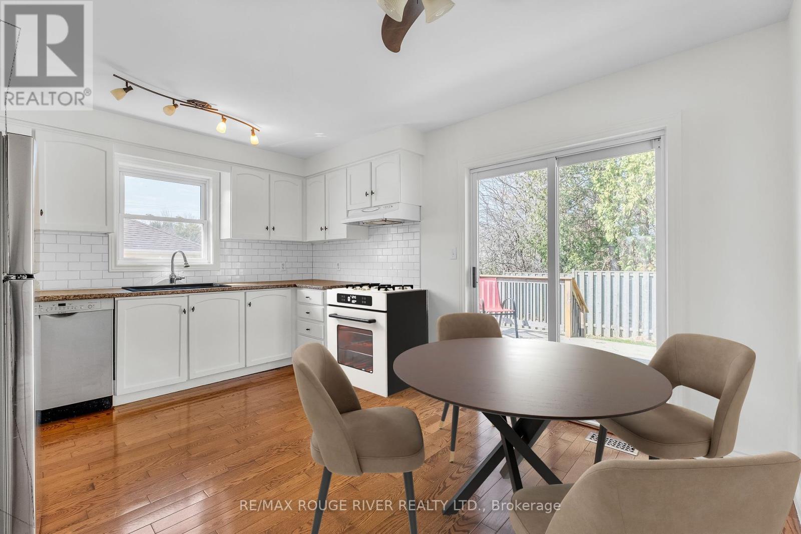 739 Greer Crescent, Cobourg, Ontario  K9A 5N7 - Photo 11 - X12104303
