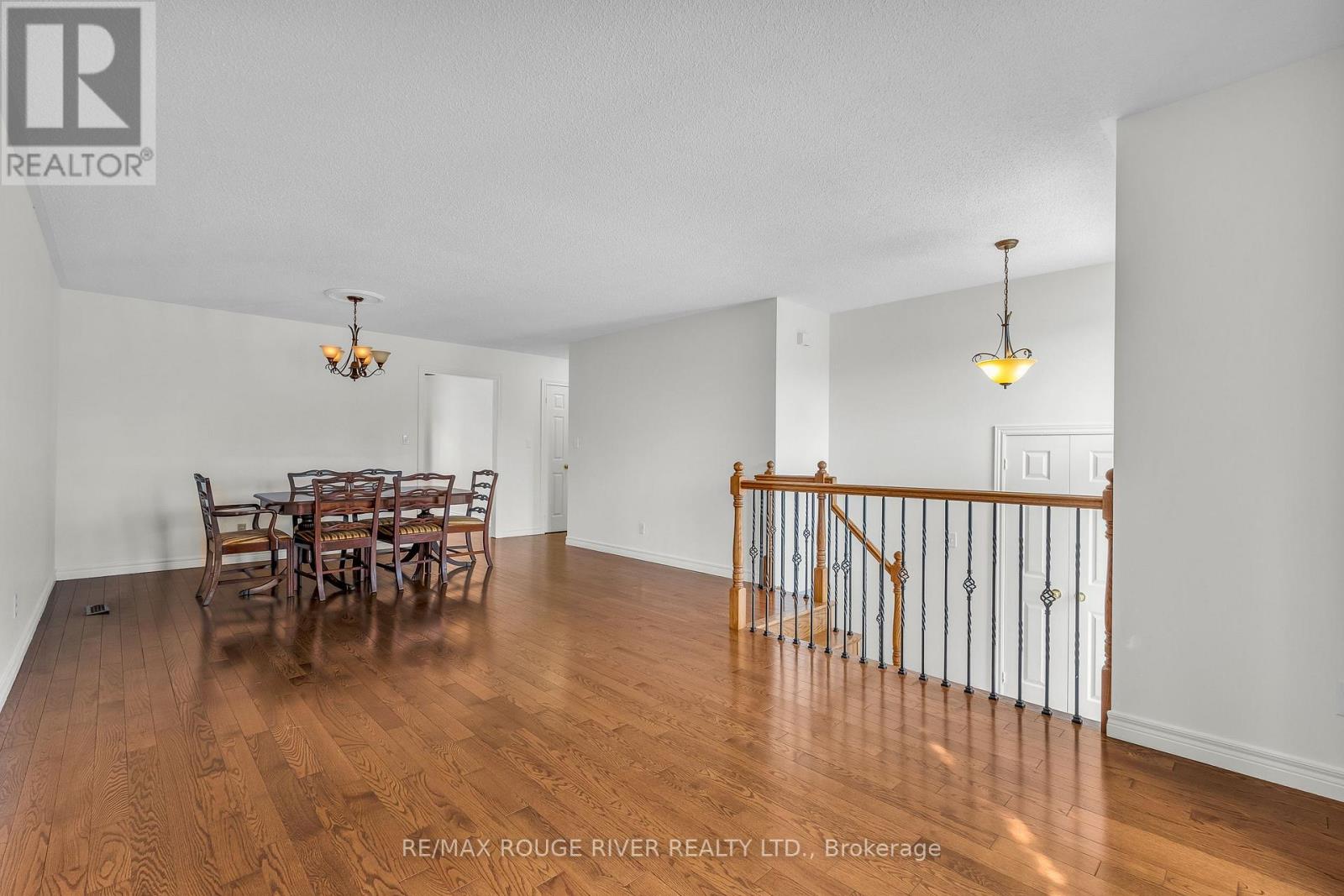 739 Greer Crescent, Cobourg, Ontario  K9A 5N7 - Photo 6 - X12104303