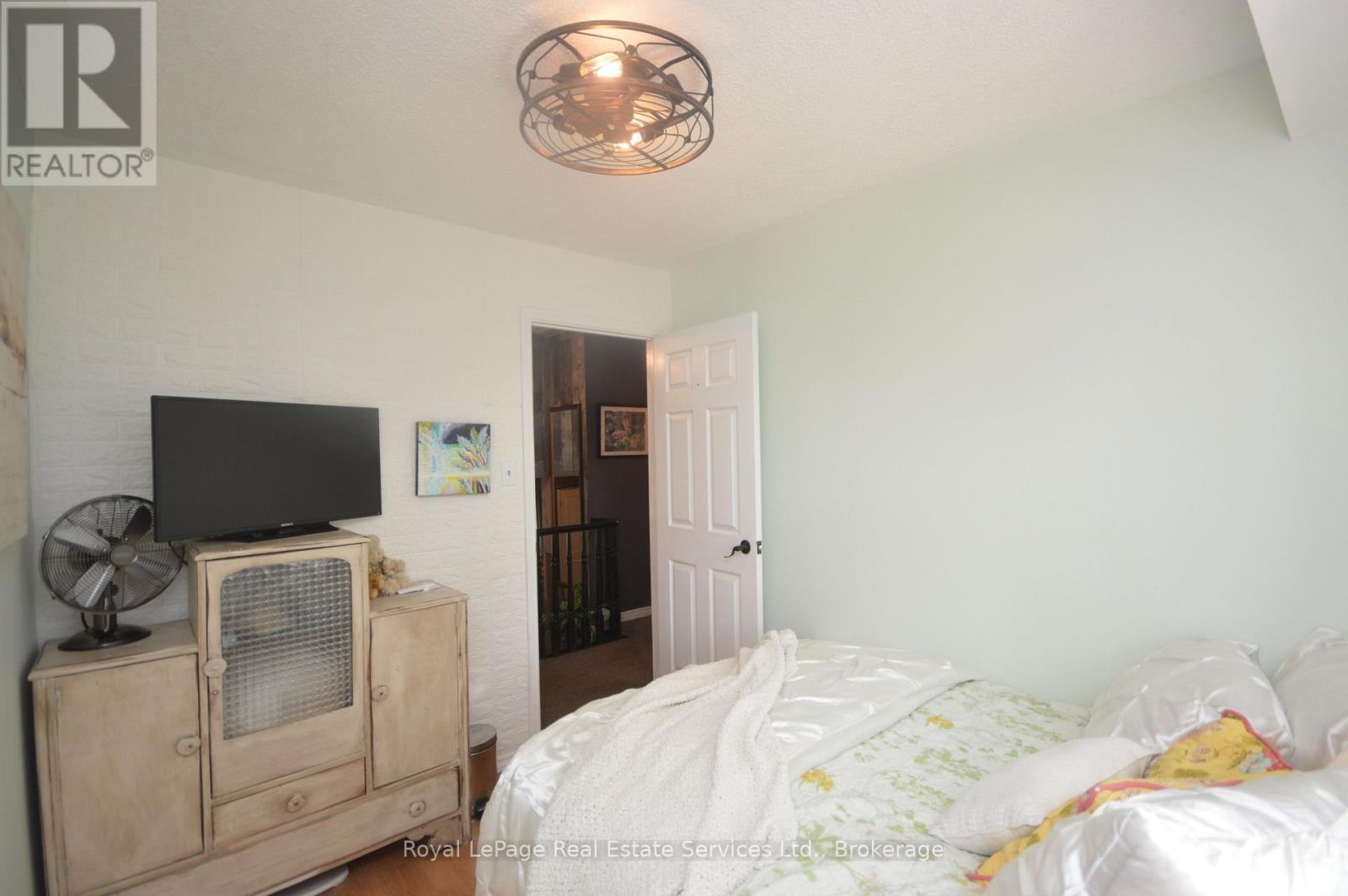 29 Mclarty Drive, St. Thomas, Ontario  N5R 5J7 - Photo 20 - X12136099