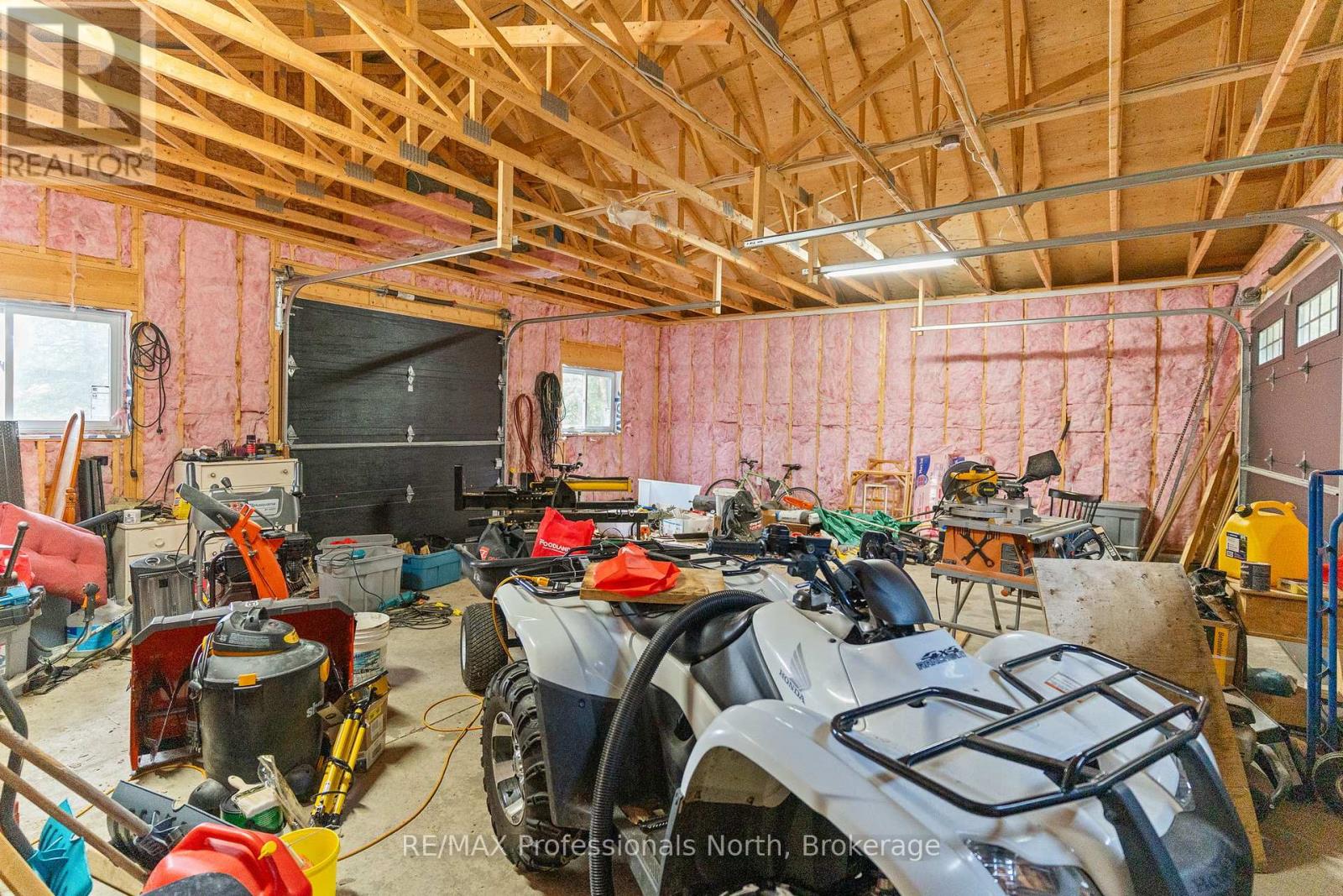 6213 Kennisis Lake Road, Dysart Et Al, Ontario  K0M 1S0 - Photo 42 - X12156095