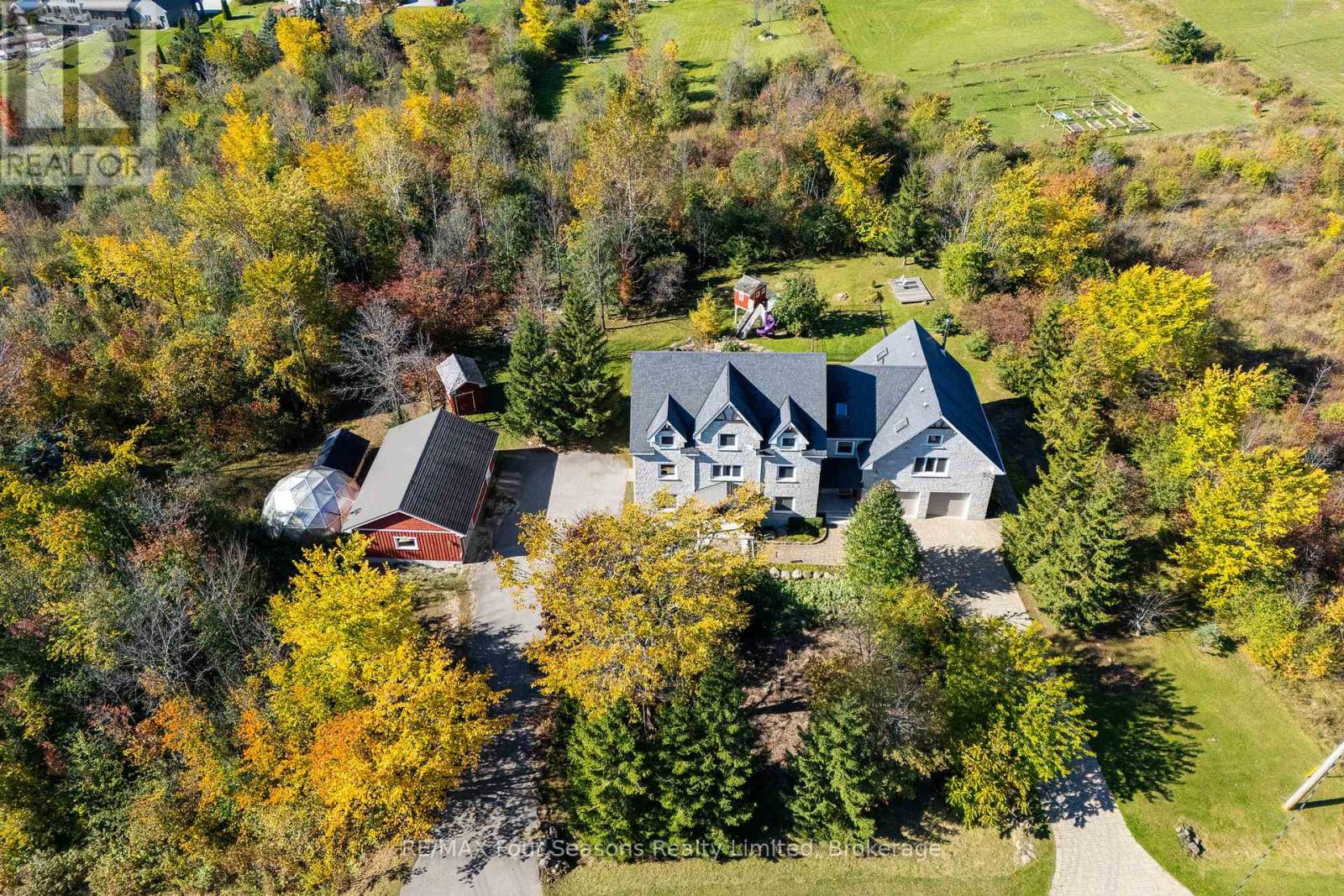 124 Dinsmore Street, Meaford, Ontario N0H 2P0 - Photo 42 - X12009617