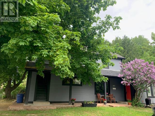 1821 Falls Street, Nelson, BC V1L1K1
