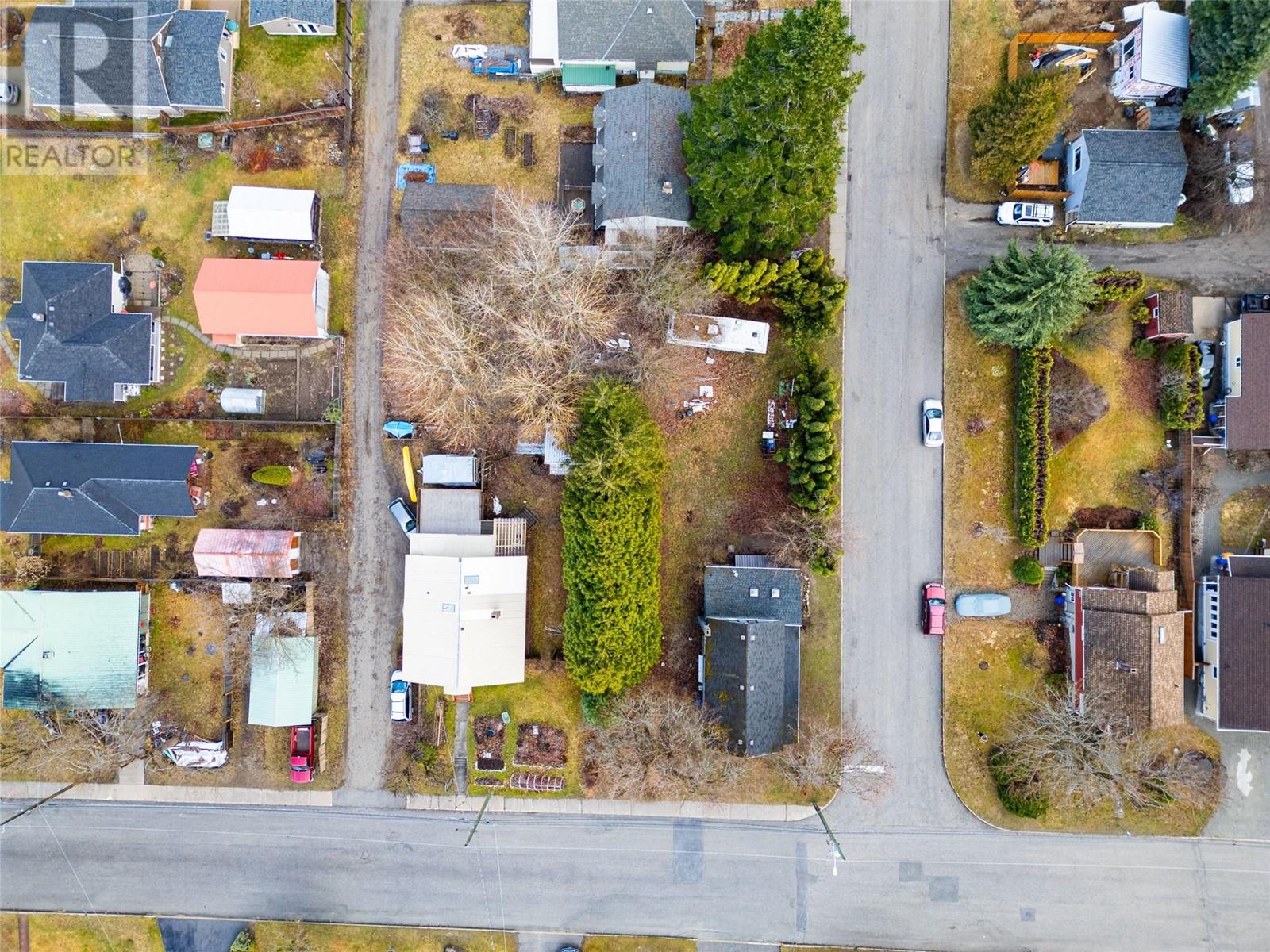 1821 Falls Street, Nelson, BC V1L1K1