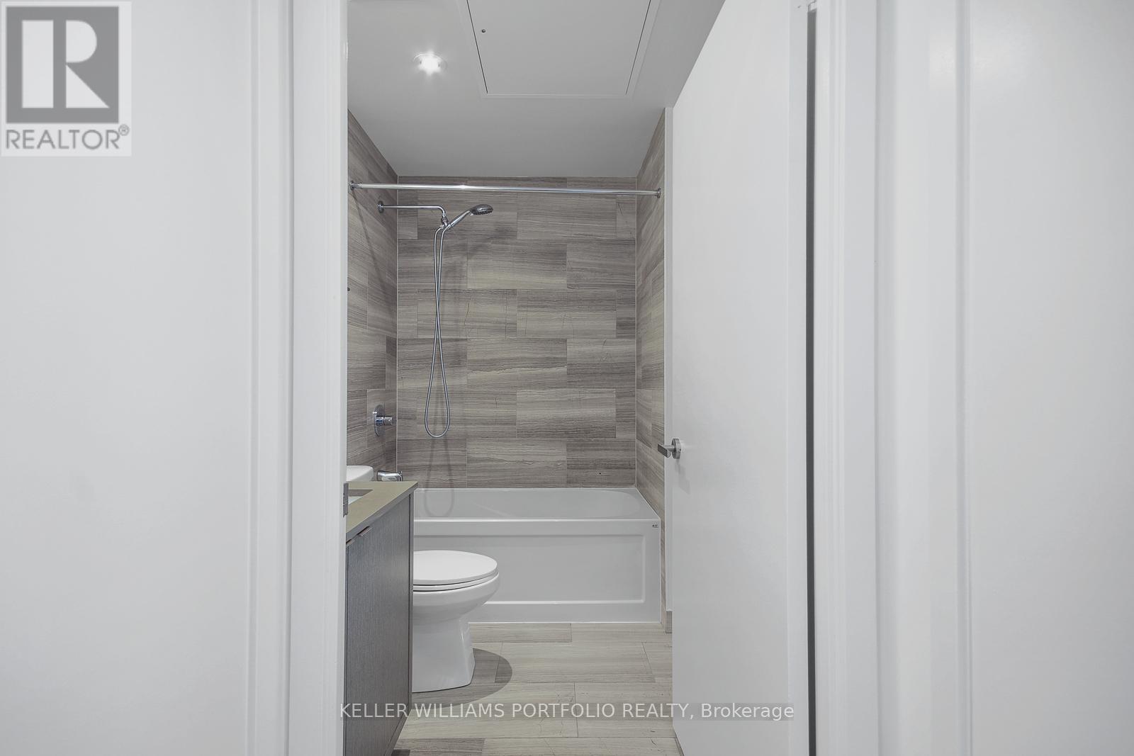 6603 - 100 Harbour Street, Toronto, Ontario  M5J 0B5 - Photo 11 - C12173784