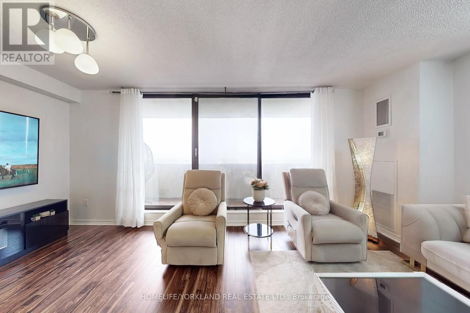 1111 - 301 Prudential Drive, Toronto, Ontario  M1P 4V3 - Photo 10 - E12173793