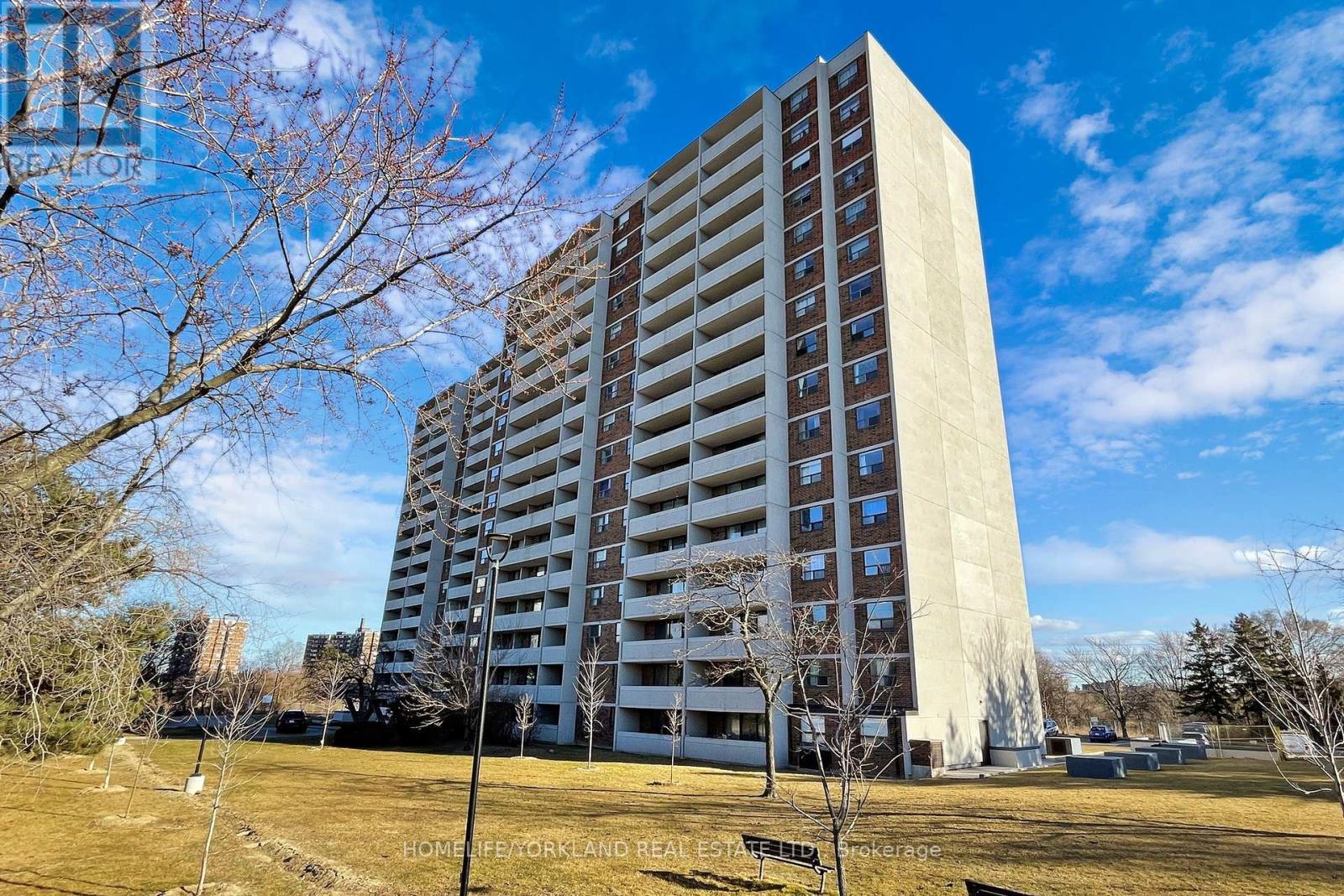 1111 - 301 Prudential Drive, Toronto (Dorset Park), Ontario  M1P 4V3 - Photo 2 - E12173793