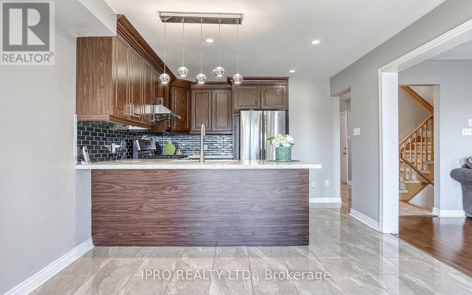 60 Batt Crescent, Ajax, Ontario  L1T 4L8 - Photo 12 - E12173822