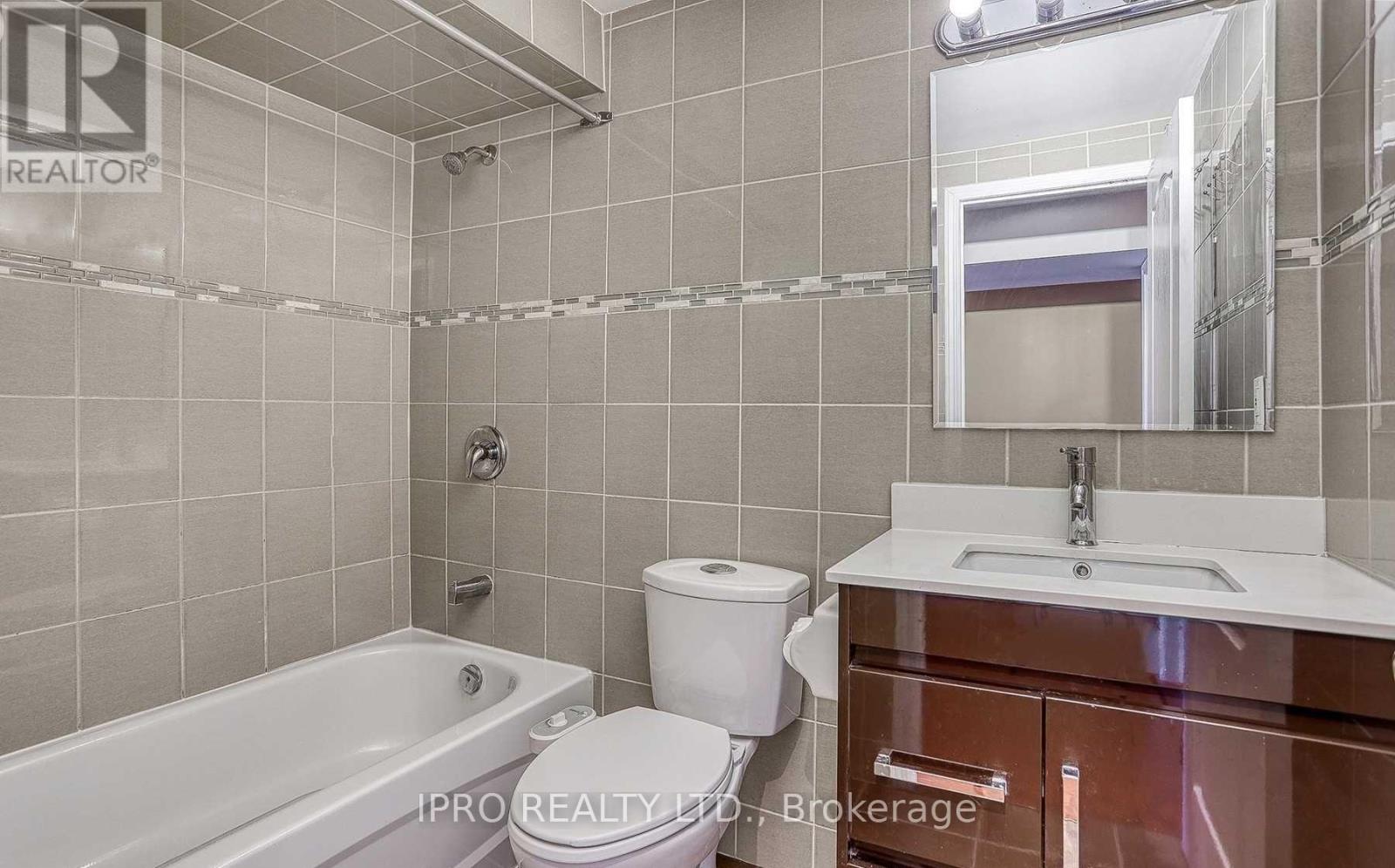 60 Batt Crescent, Ajax, Ontario  L1T 4L8 - Photo 28 - E12173822