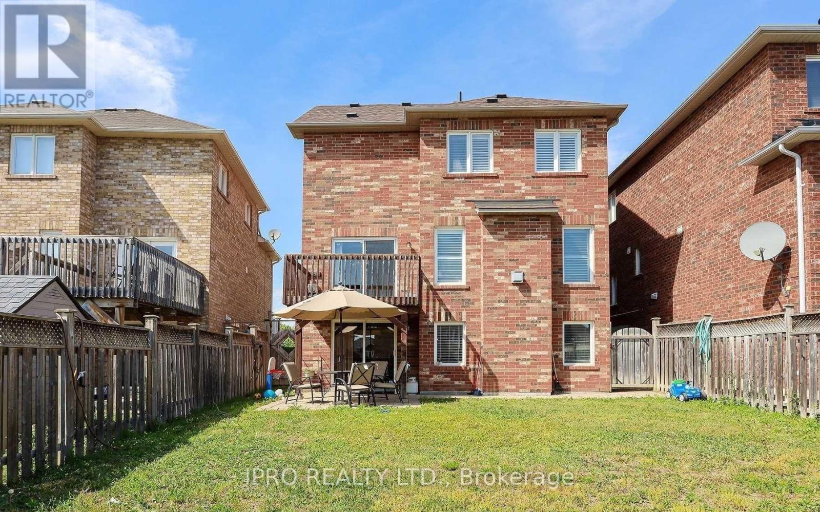 60 Batt Crescent, Ajax, Ontario  L1T 4L8 - Photo 32 - E12173822