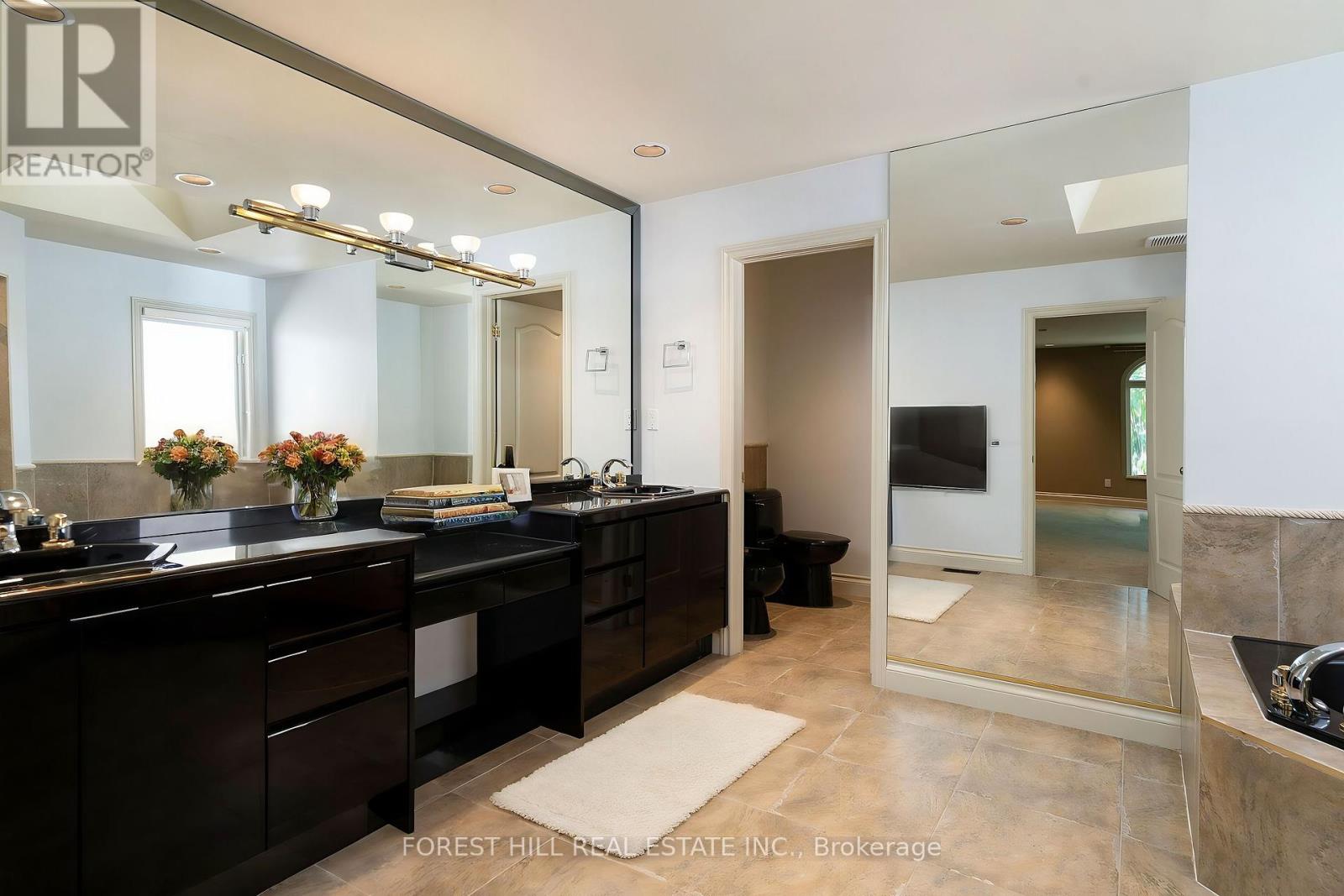 134 Yorkminster Road, Toronto, Ontario  M2P 1M6 - Photo 8 - C12145633