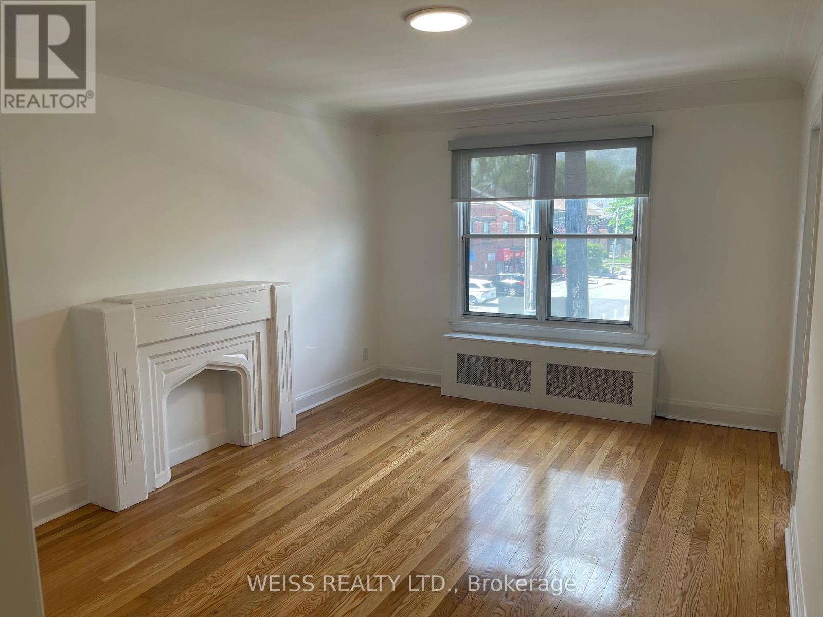 2 - 517 Eglinton Avenue W, Toronto, Ontario  M5N 1B1 - Photo 1 - C12129337