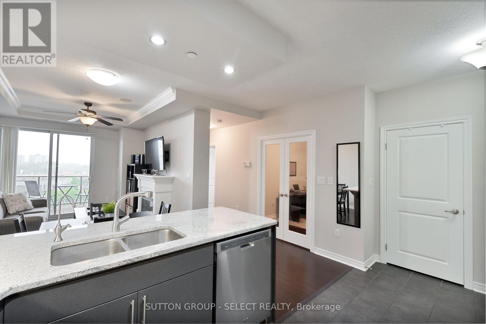 Photo 11 of 46 for 806 - 330 Ridout Street