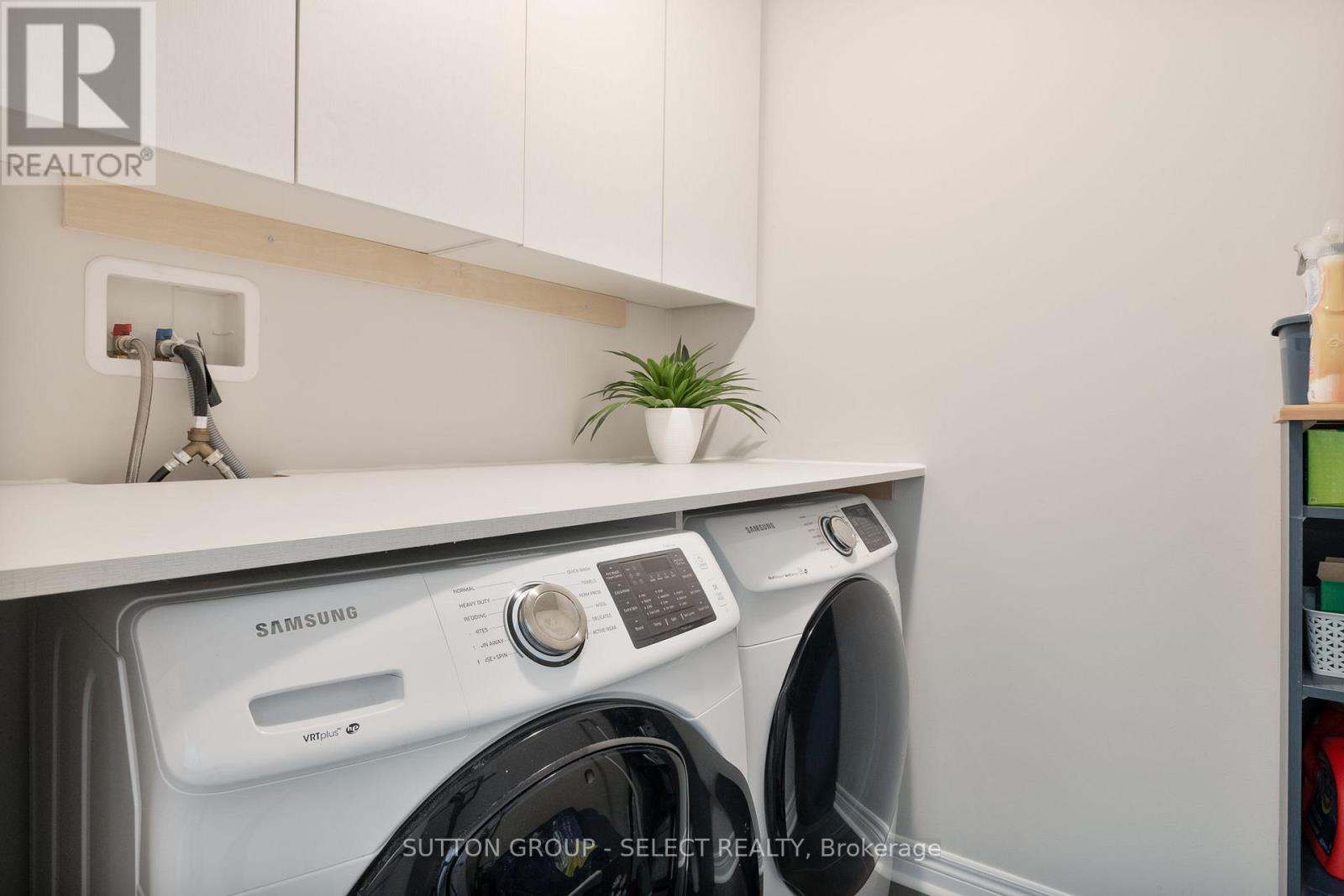 Photo 5 of 46 for 806 - 330 Ridout Street