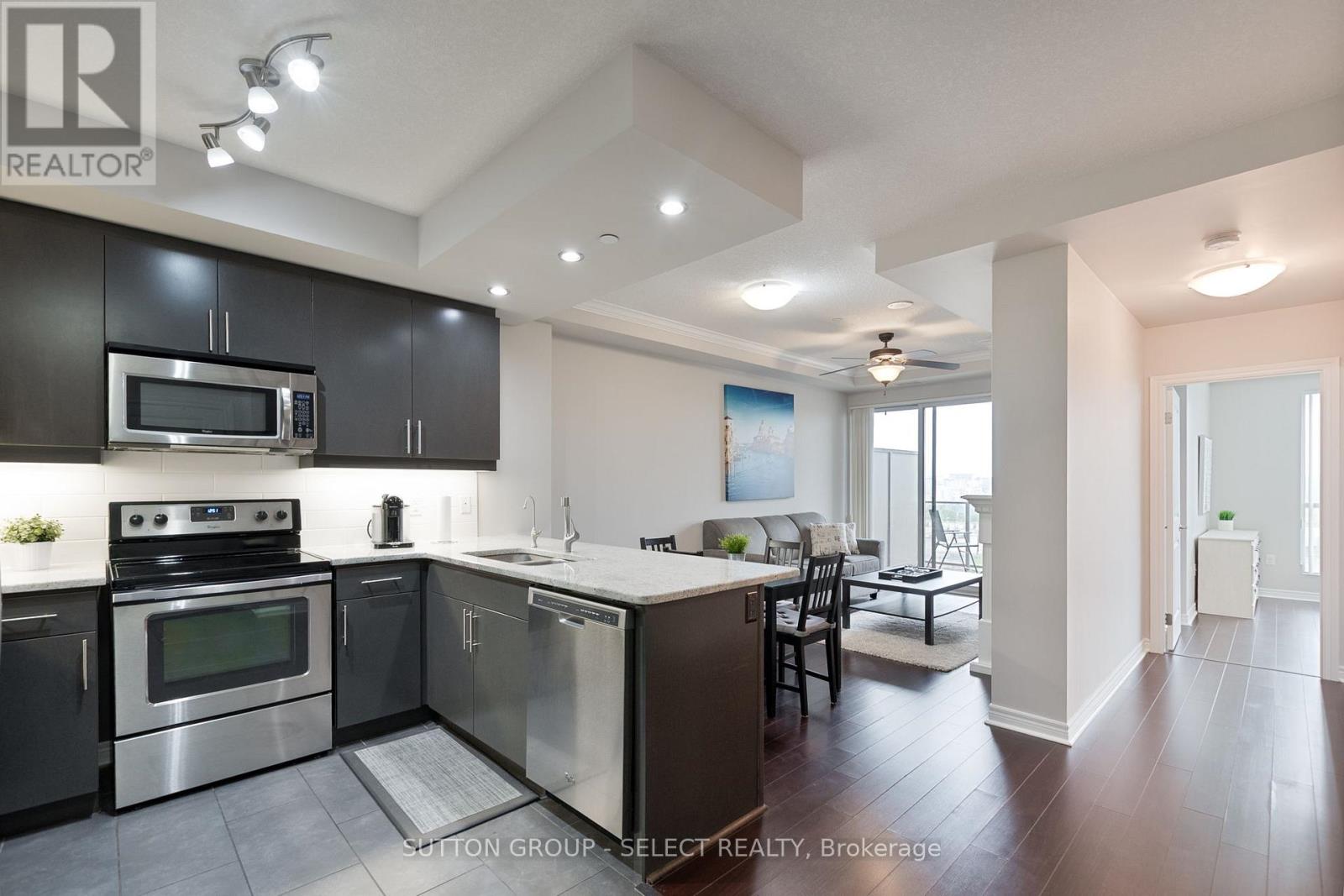 Photo 8 of 46 for 806 - 330 Ridout Street