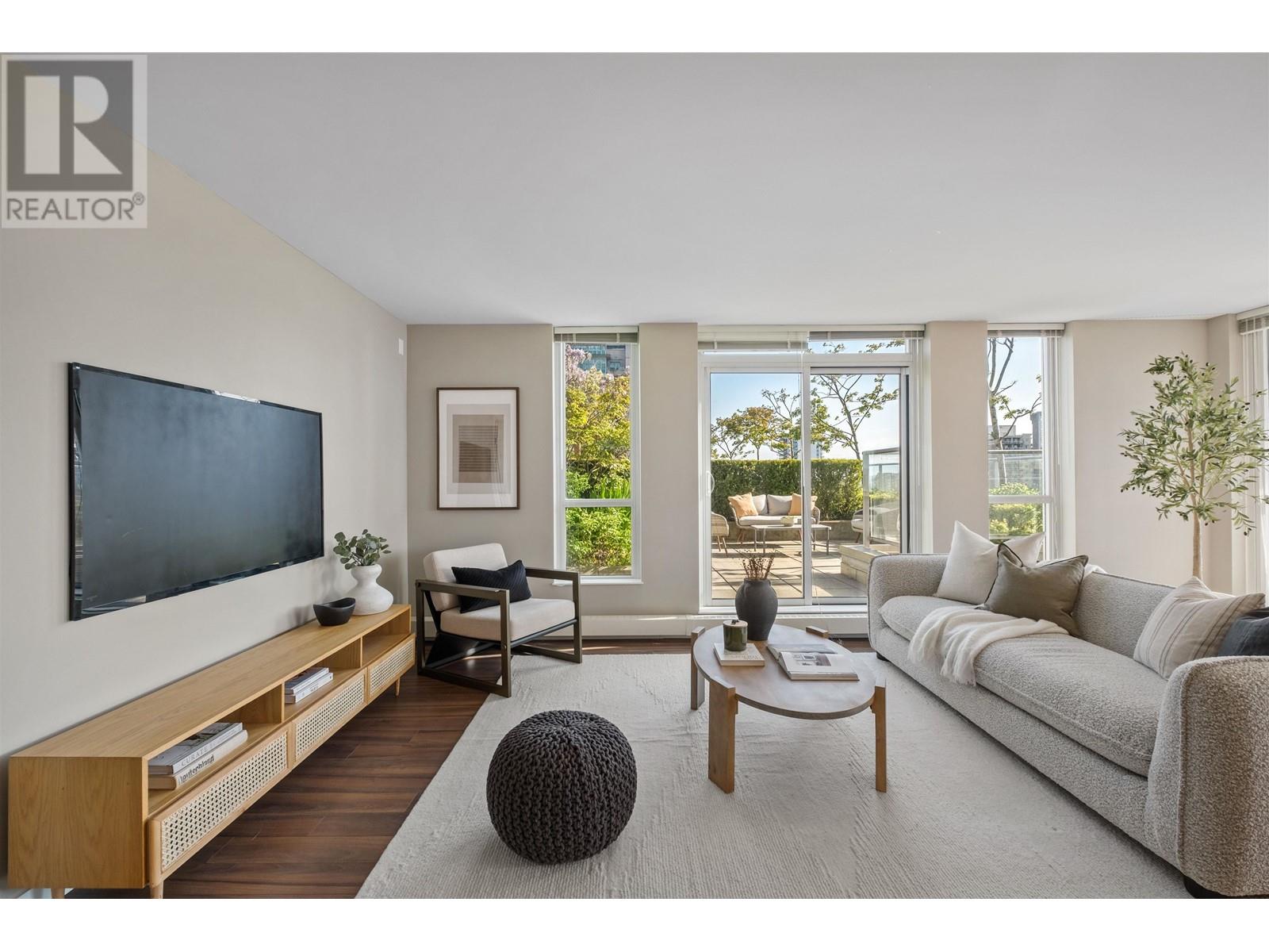701 135 E 17th Street, North Vancouver, British Columbia  V7L 0C4 - Photo 7 - R2999636