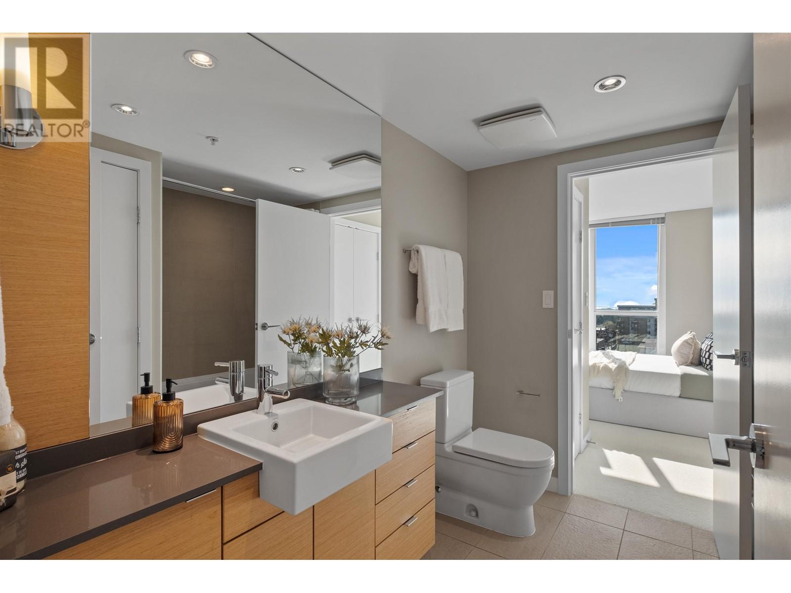 701 135 E 17th Street, North Vancouver, British Columbia  V7L 0C4 - Photo 22 - R2999636
