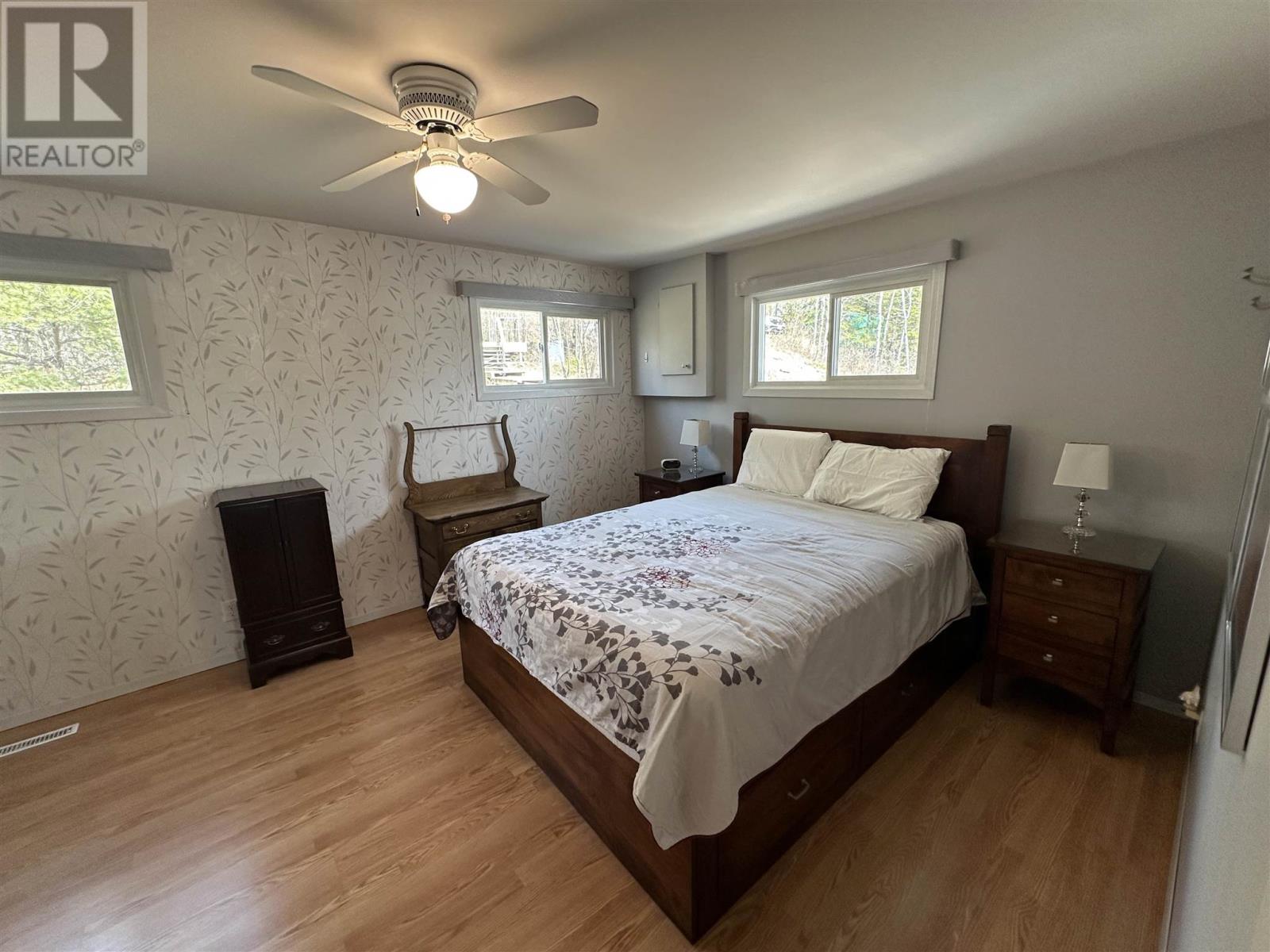 22b Smith Rd, Longbow Lake, Ontario  P0X 1H0 - Photo 10 - TB251004