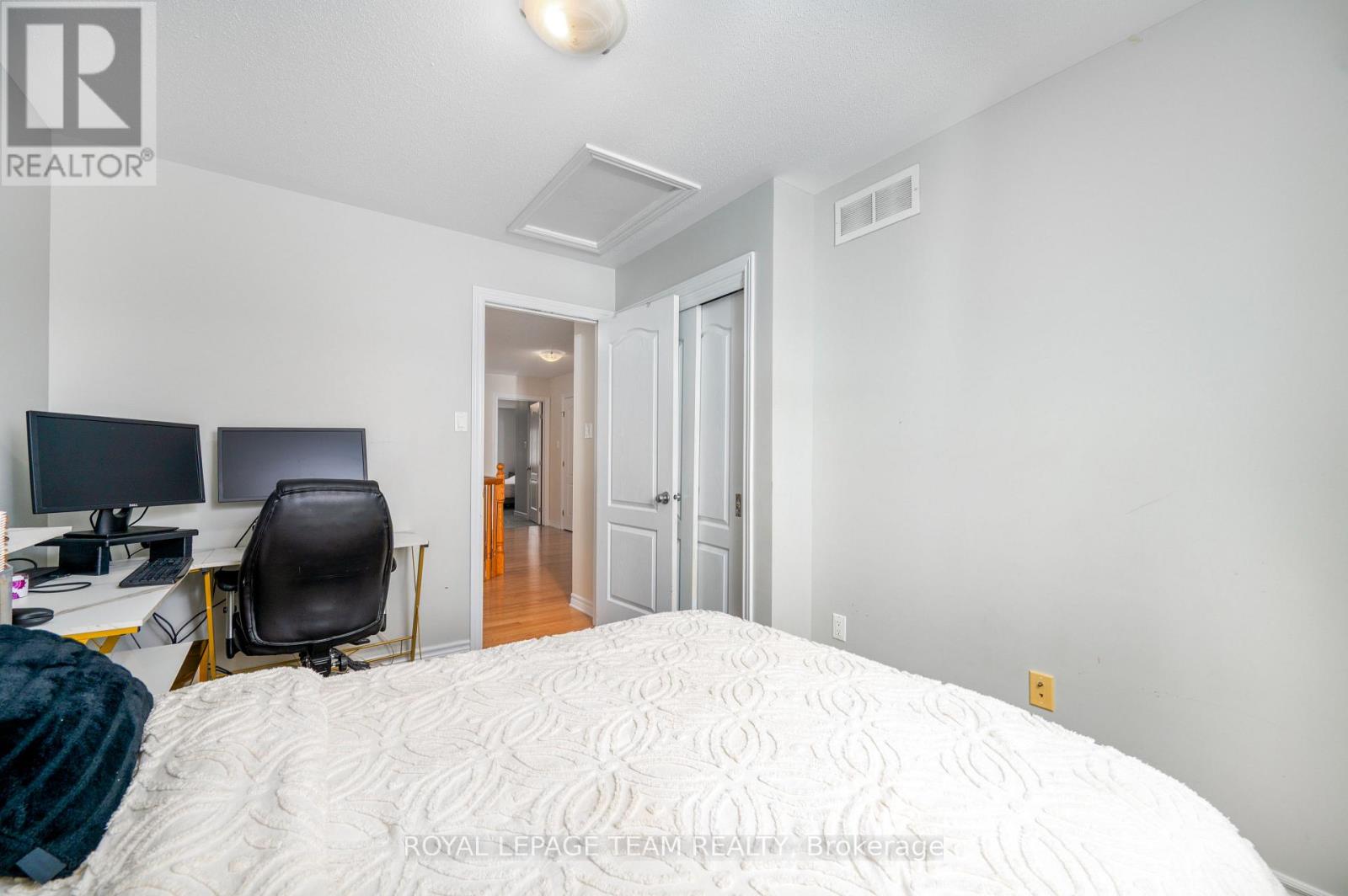 357 Widgeon Way, Ottawa, Ontario  K1T 0G1 - Photo 24 - X12173877