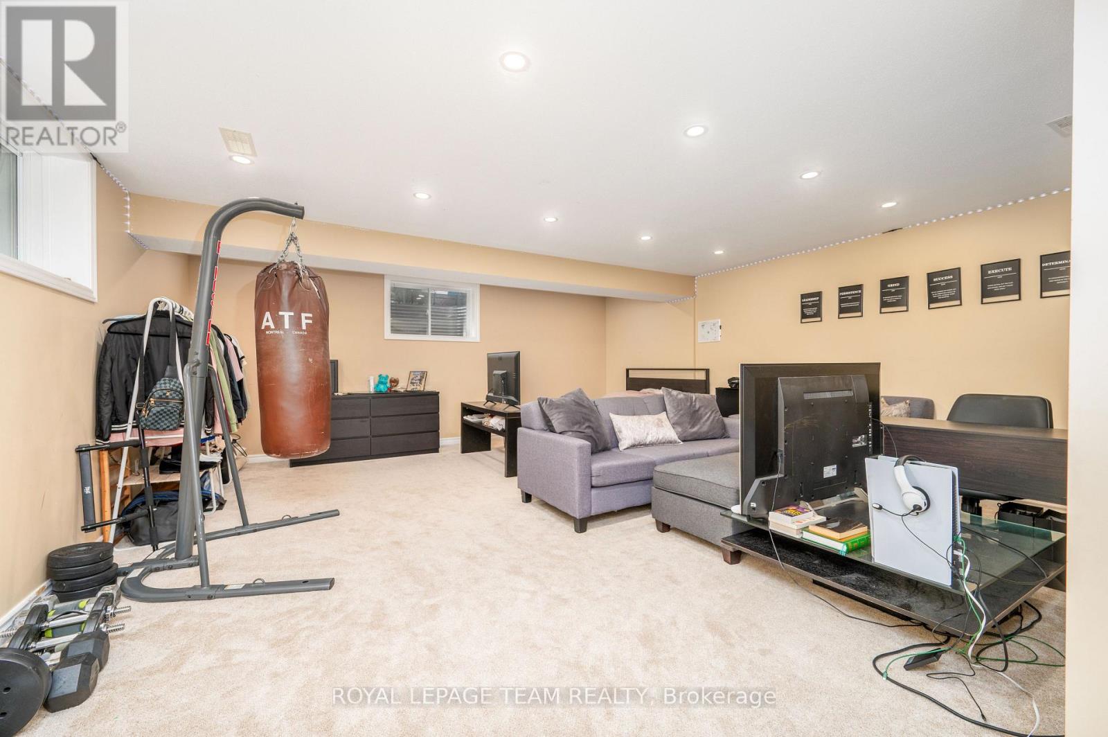 357 Widgeon Way, Ottawa, Ontario  K1T 0G1 - Photo 28 - X12173877