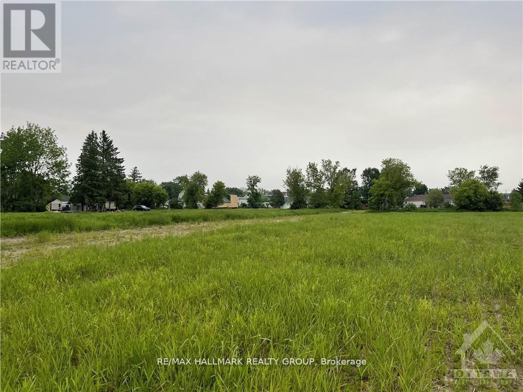 1-4 - 3748 Champlain Street, Clarence-Rockland, Ontario  K0A 1E0 - Photo 5 - X12173892