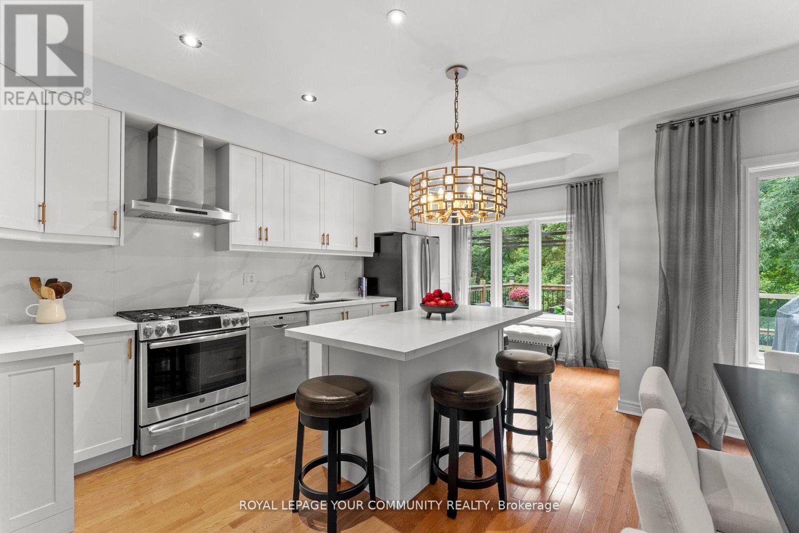 67 Gamble Glen Crescent, Richmond Hill, Ontario  L4S 2T3 - Photo 7 - N12173780