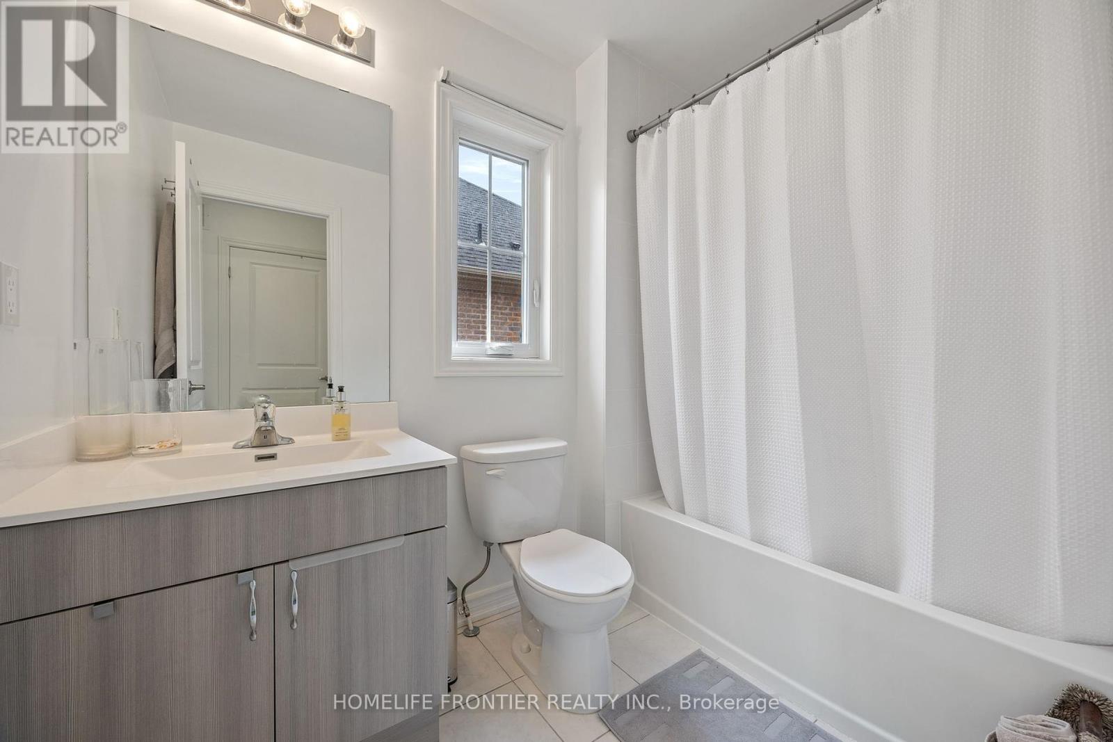 27 - 196 Pine Grove Road, Vaughan, Ontario  L4L 0H8 - Photo 17 - N12173787