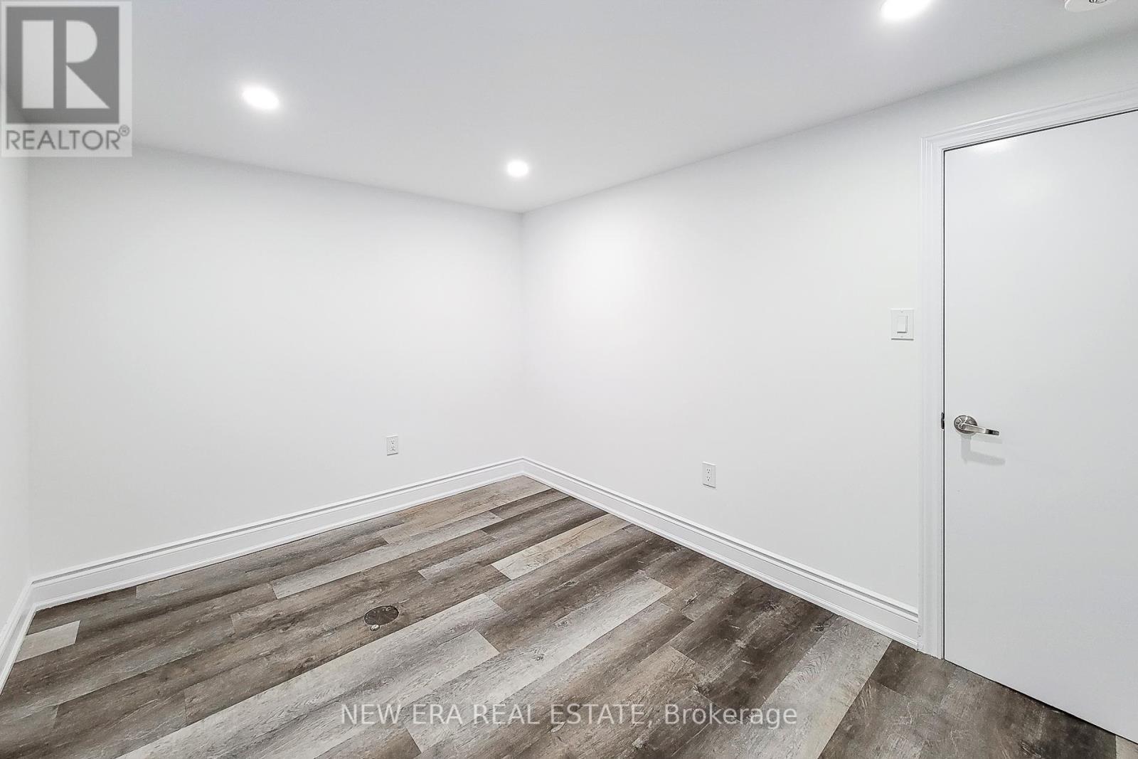 784 Upper Gage Avenue, Hamilton, Ontario  L8V 4K4 - Photo 39 - X12170027