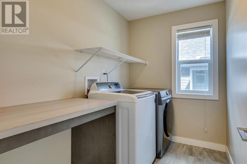 83 Baywater Rise Sw, Airdrie, Alberta  T4B 3V3 - Photo 35 - A2211646