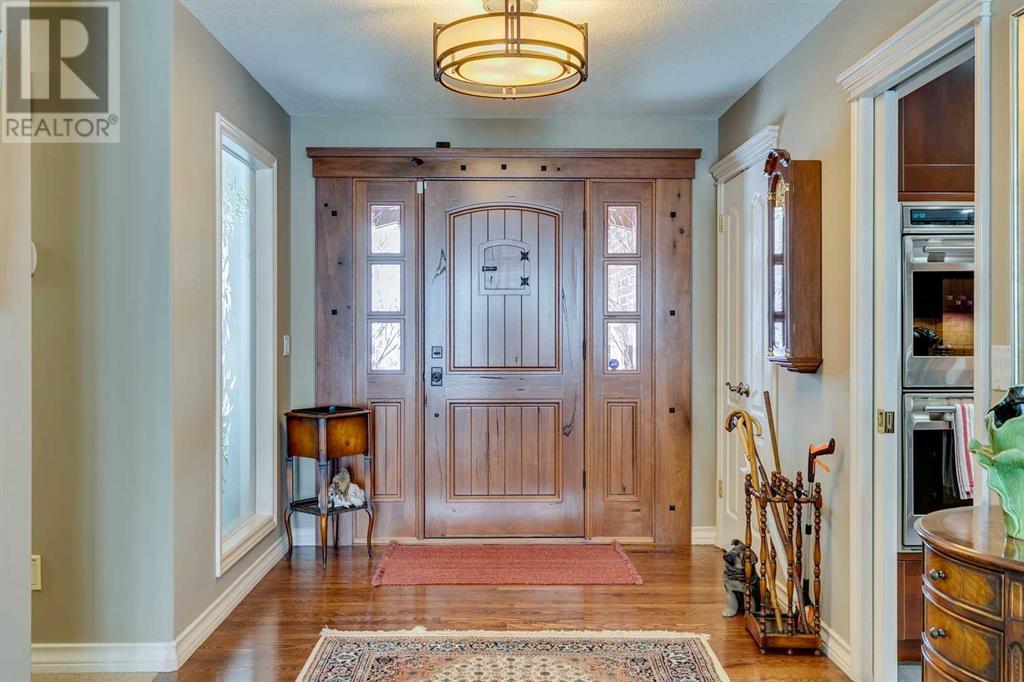 Property at 38 Meadow Pointe Drive image 3