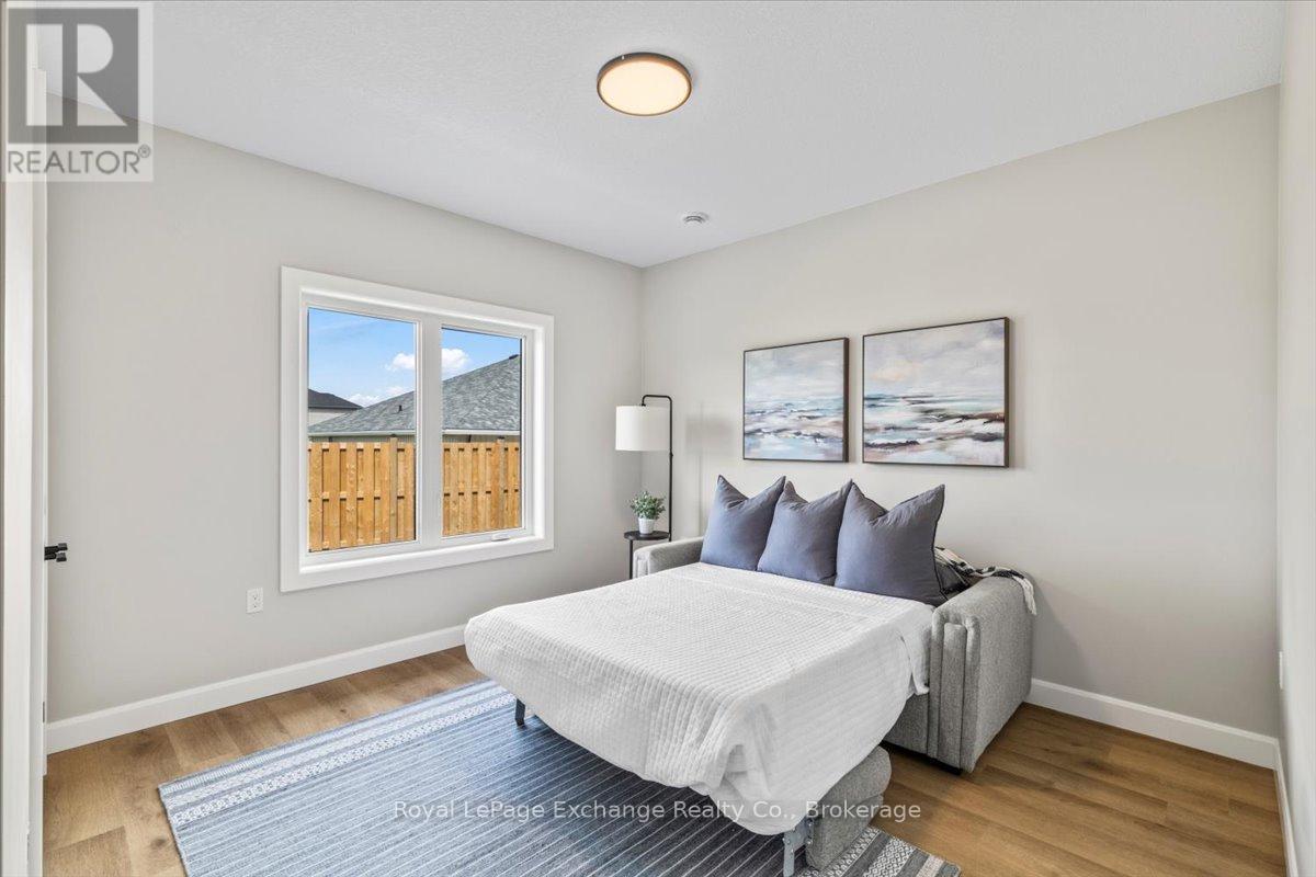 54 - 1071 Waterloo Street N, Saugeen Shores, Ontario  N0H 2C3 - Photo 18 - X12173872