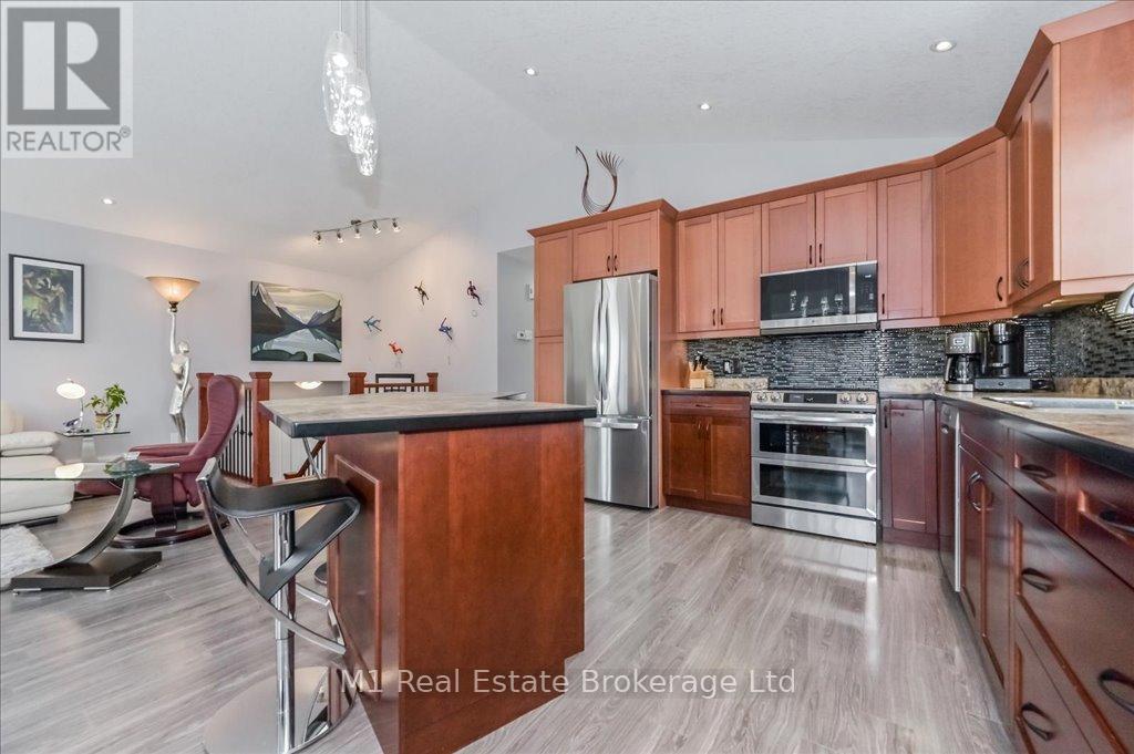 781 Princess Street, Wellington North, Ontario  N0G 2L3 - Photo 12 - X12173894