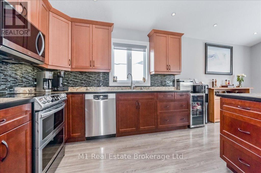 781 Princess Street, Wellington North, Ontario  N0G 2L3 - Photo 15 - X12173894