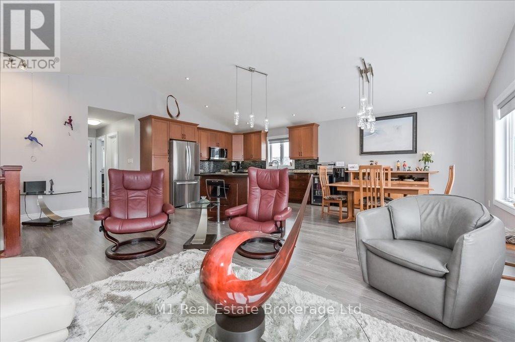781 Princess Street, Wellington North, Ontario  N0G 2L3 - Photo 20 - X12173894