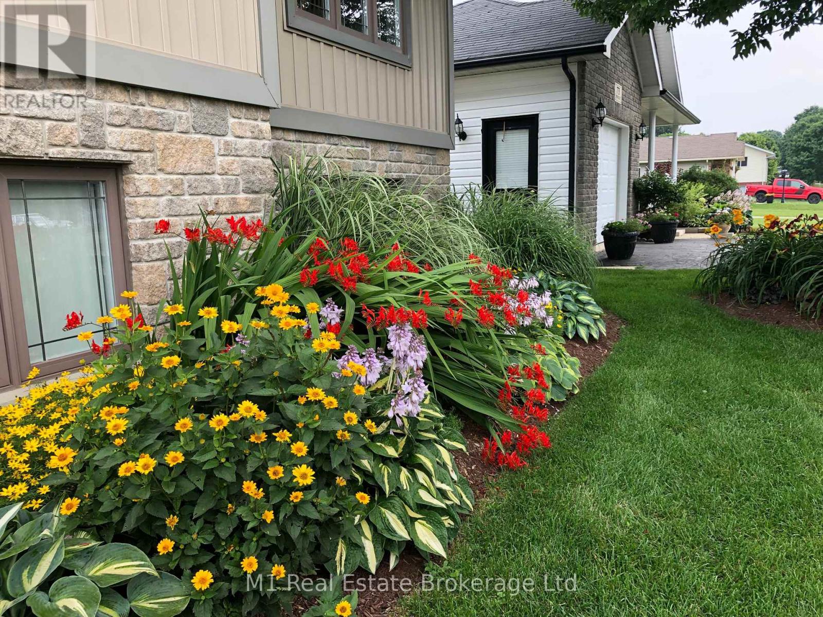 781 Princess Street, Wellington North, Ontario  N0G 2L3 - Photo 4 - X12173894