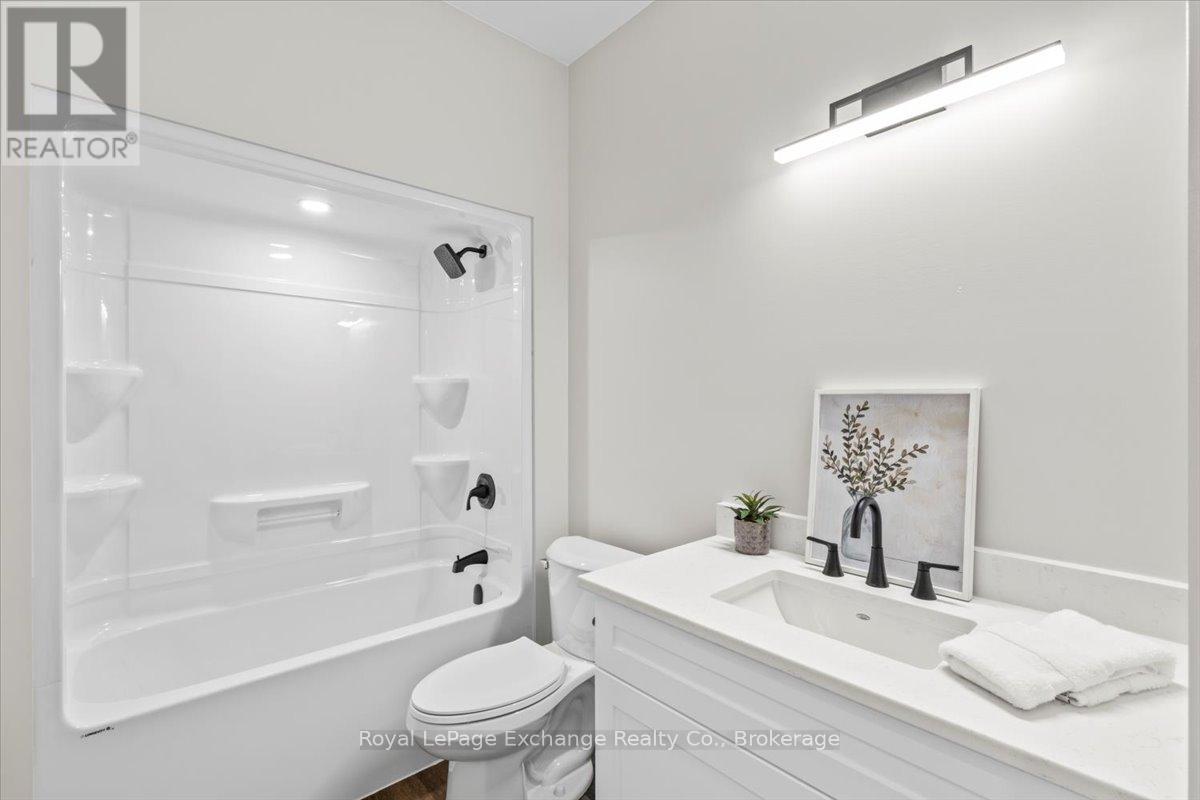 52 - 1071 Waterloo Street N, Saugeen Shores, Ontario  N0H 2C3 - Photo 21 - X12173955