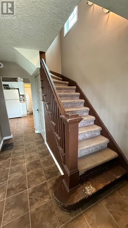212 4 Avenue W, Hanna, Alberta  T0J 1P0 - Photo 10 - A2222197