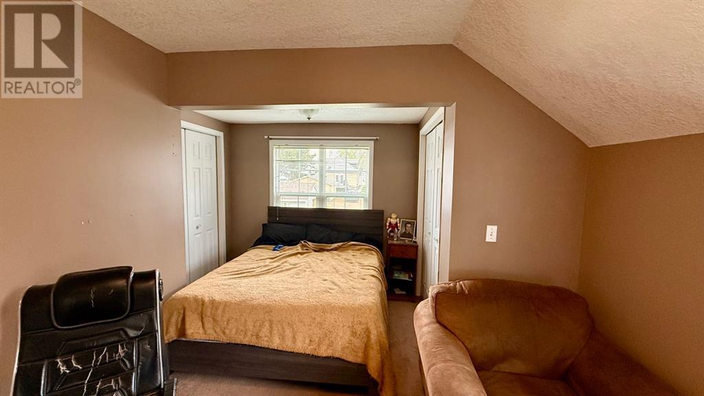 212 4 Avenue W, Hanna, Alberta  T0J 1P0 - Photo 14 - A2222197