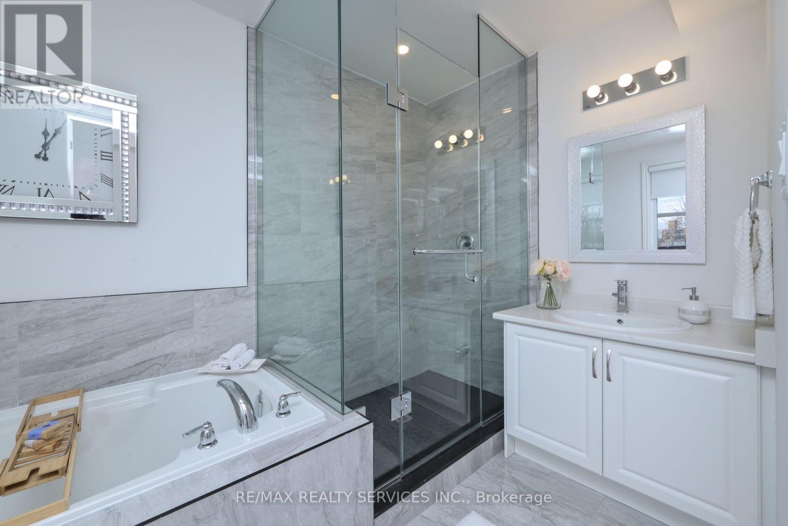 7 - 2179c Weston Road E, Toronto, Ontario  M9N 0B5 - Photo 29 - W12173809