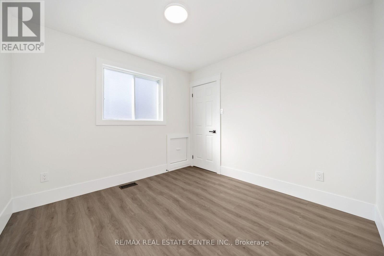 142 Ural Circle, Brampton, Ontario  L6R 1H1 - Photo 36 - W12173816