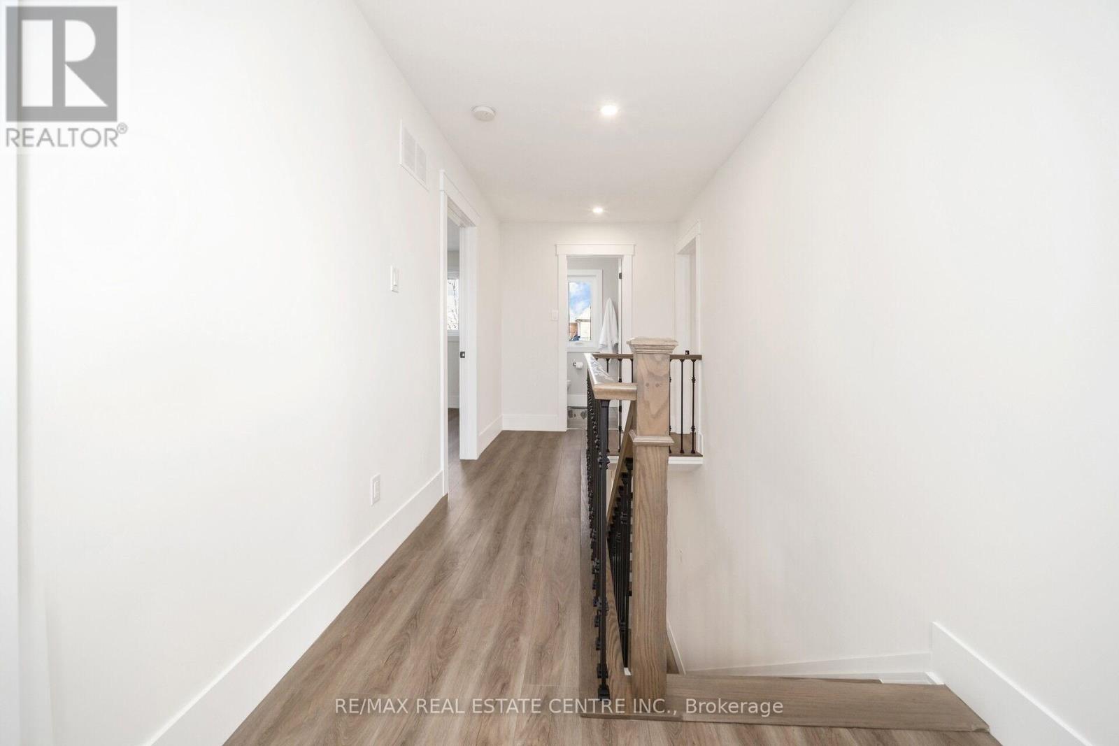 142 Ural Circle, Brampton, Ontario  L6R 1H1 - Photo 37 - W12173816