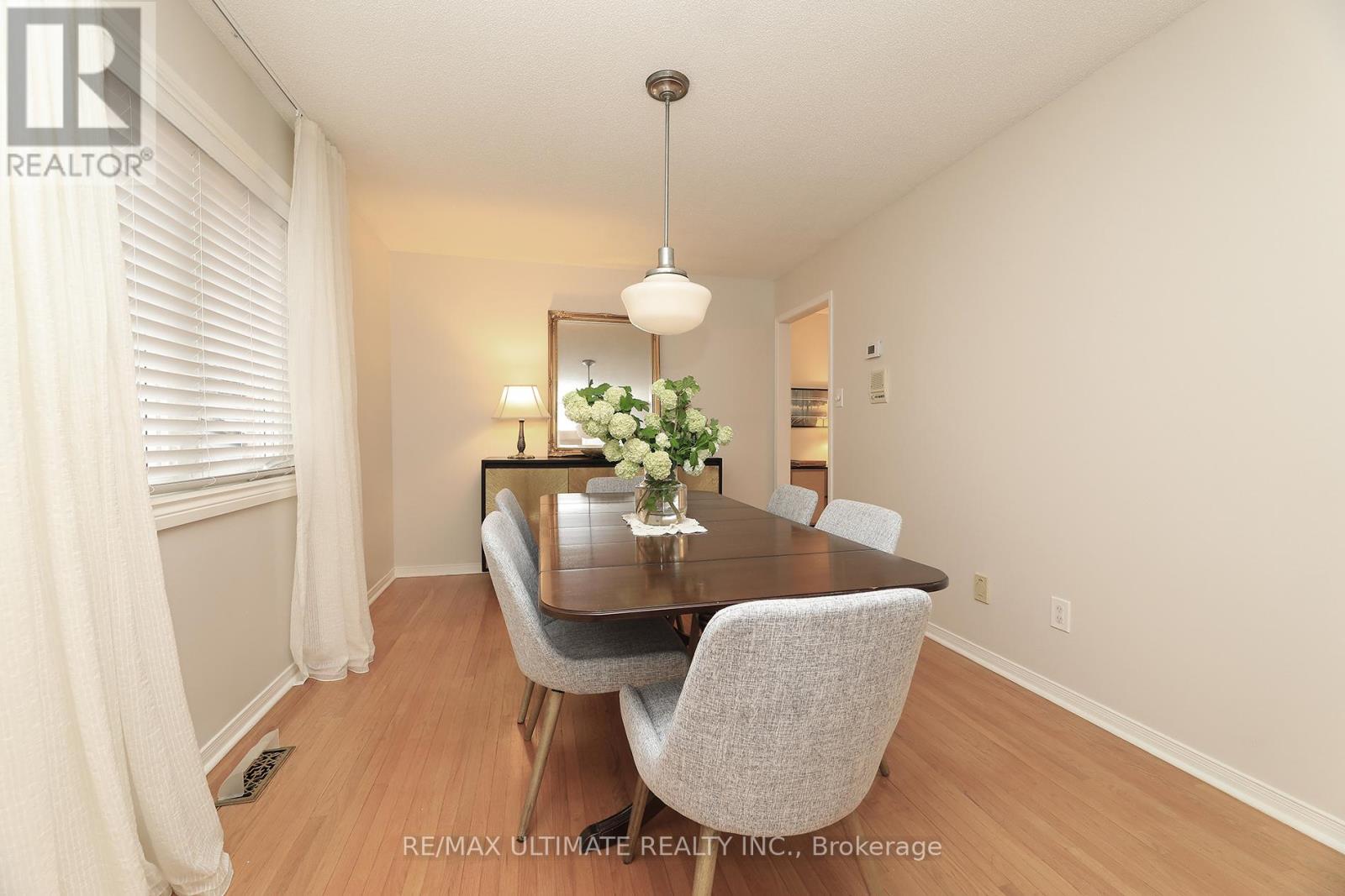 1169 Ewing Crescent, Mississauga, Ontario  L5V 1C1 - Photo 14 - W12173833