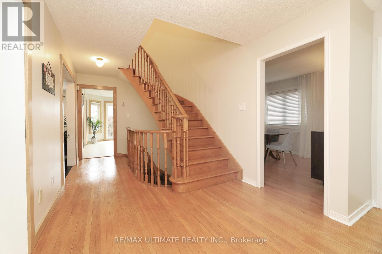 1169 Ewing Crescent, Mississauga, Ontario  L5V 1C1 - Photo 17 - W12173833