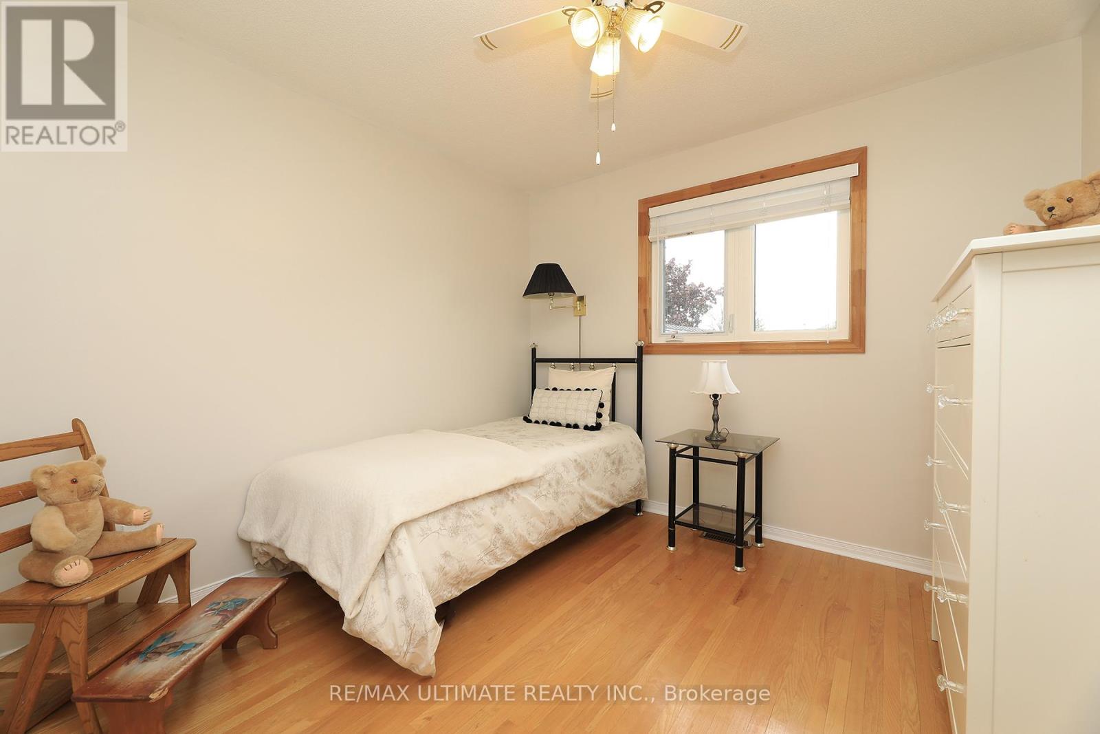 1169 Ewing Crescent, Mississauga, Ontario  L5V 1C1 - Photo 24 - W12173833