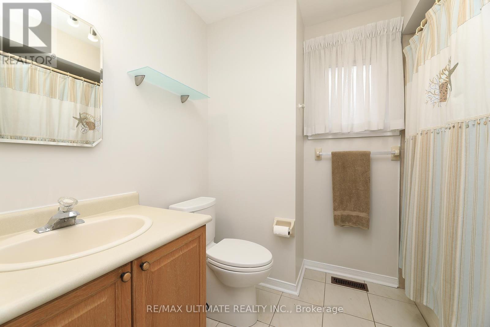 1169 Ewing Crescent, Mississauga, Ontario  L5V 1C1 - Photo 25 - W12173833