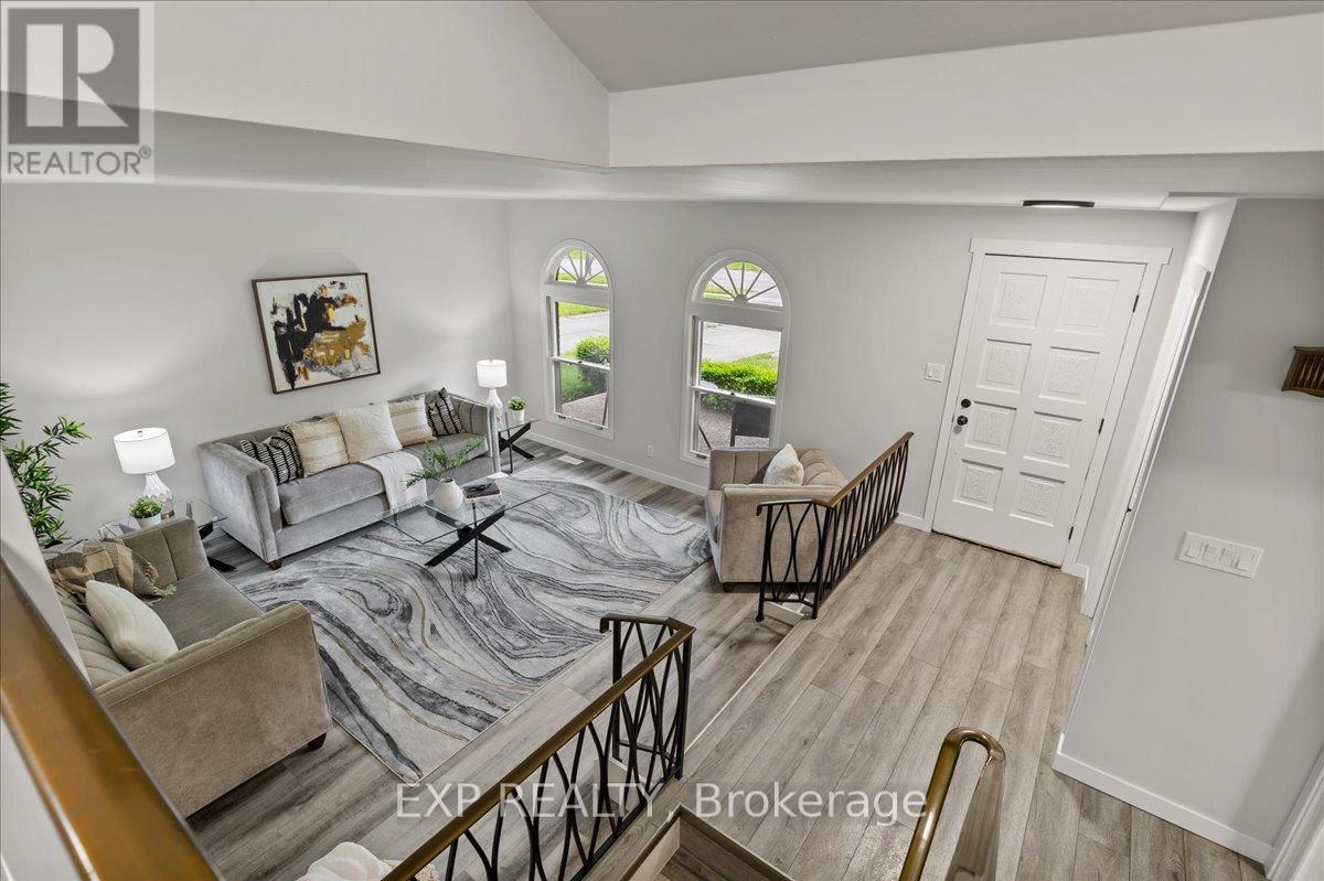 11 Glenwood Drive, Brantford, Ontario  N3S 3E9 - Photo 7 - X12173844