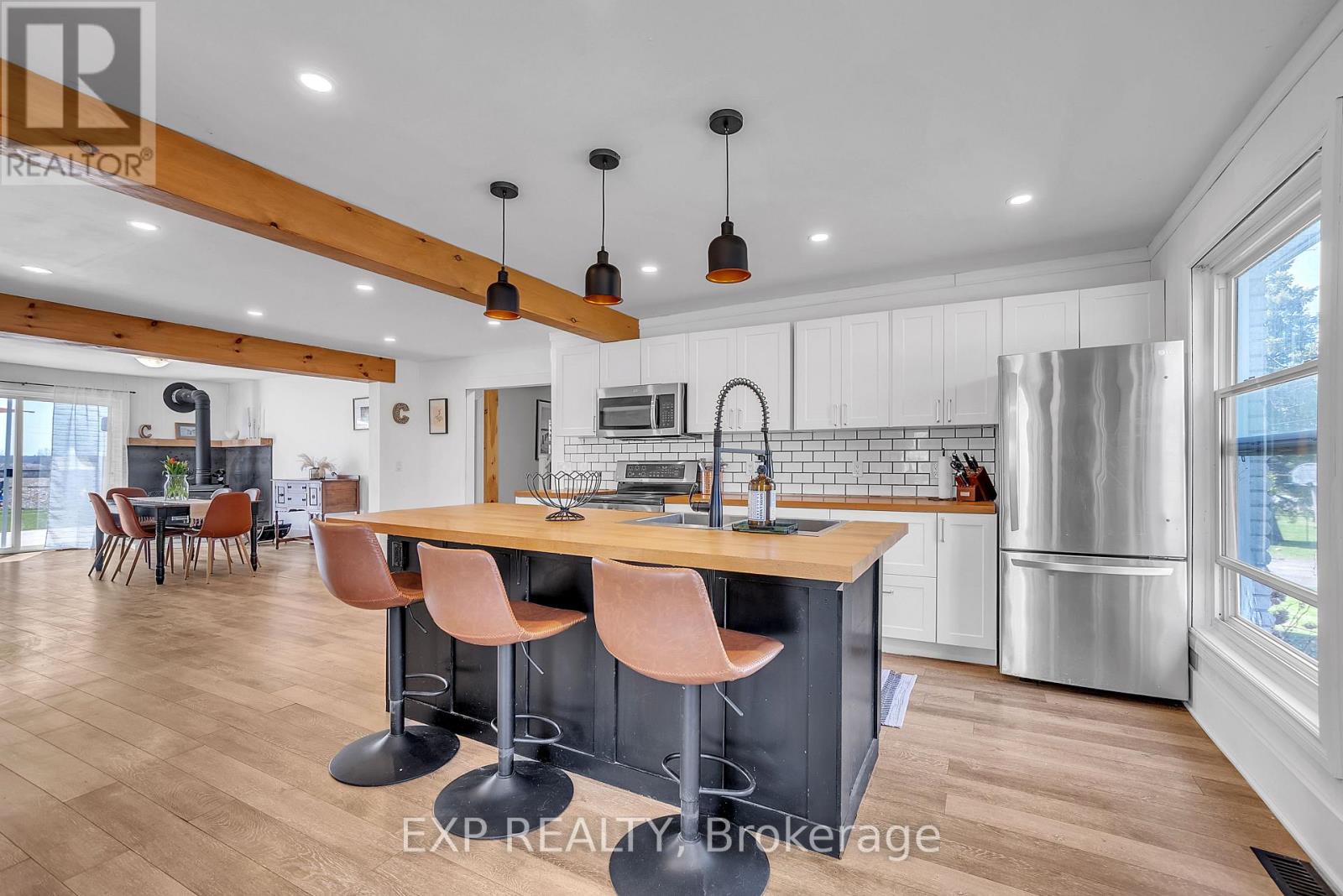 148 County Road 28, Prince Edward County, Ontario  K8N 4Z7 - Photo 13 - X12173864