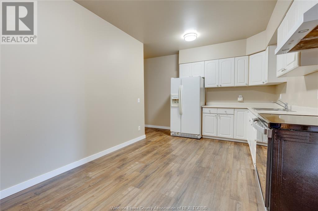 6519 Main Street, Lakeshore, Ontario  N0P 1J0 - Photo 10 - 25013097