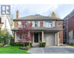 15 HILLHURST BOULEVARD, Toronto, Ontario