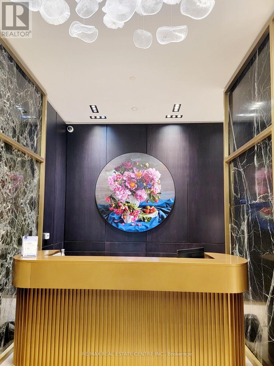 2107 - 771 YONGE STREET, Toronto, Ontario